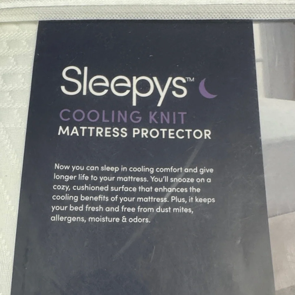 Sleepy cooling knit Twin XL Mattress Protector NWT